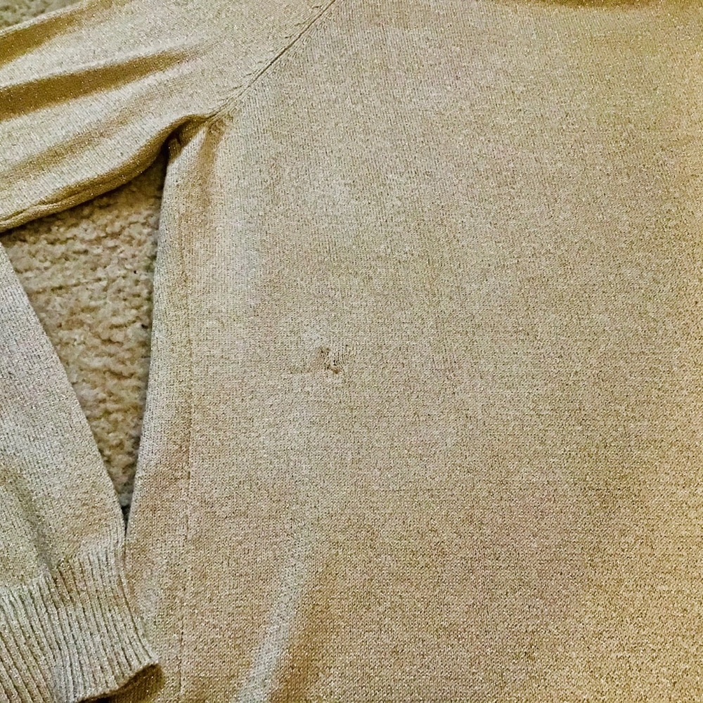 Jaclyn Smith Women’s Gold Metallic Sequins Sweater Party Winter Travel Sz Large - Picture 8 of 10
